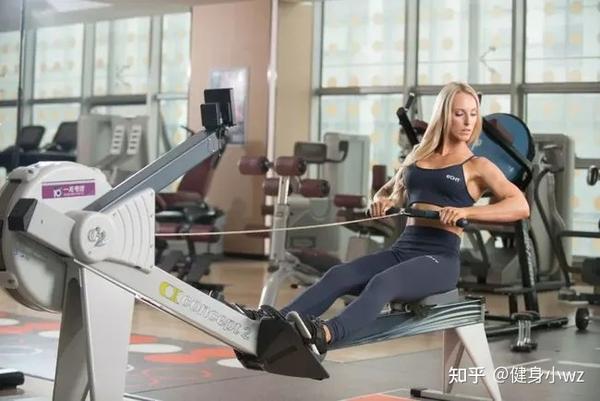 健身兵器怎么寫_史上最強壯的健身器材_器材健身視頻大全
